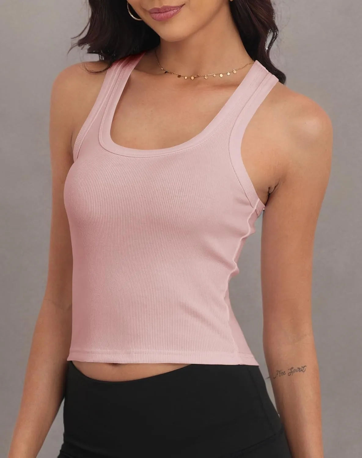 GEMBERA Women Sleeveless Scoop Neck Racerback Ribbed Knit Fitted Teen Basic Crop Tank Top Shirt
