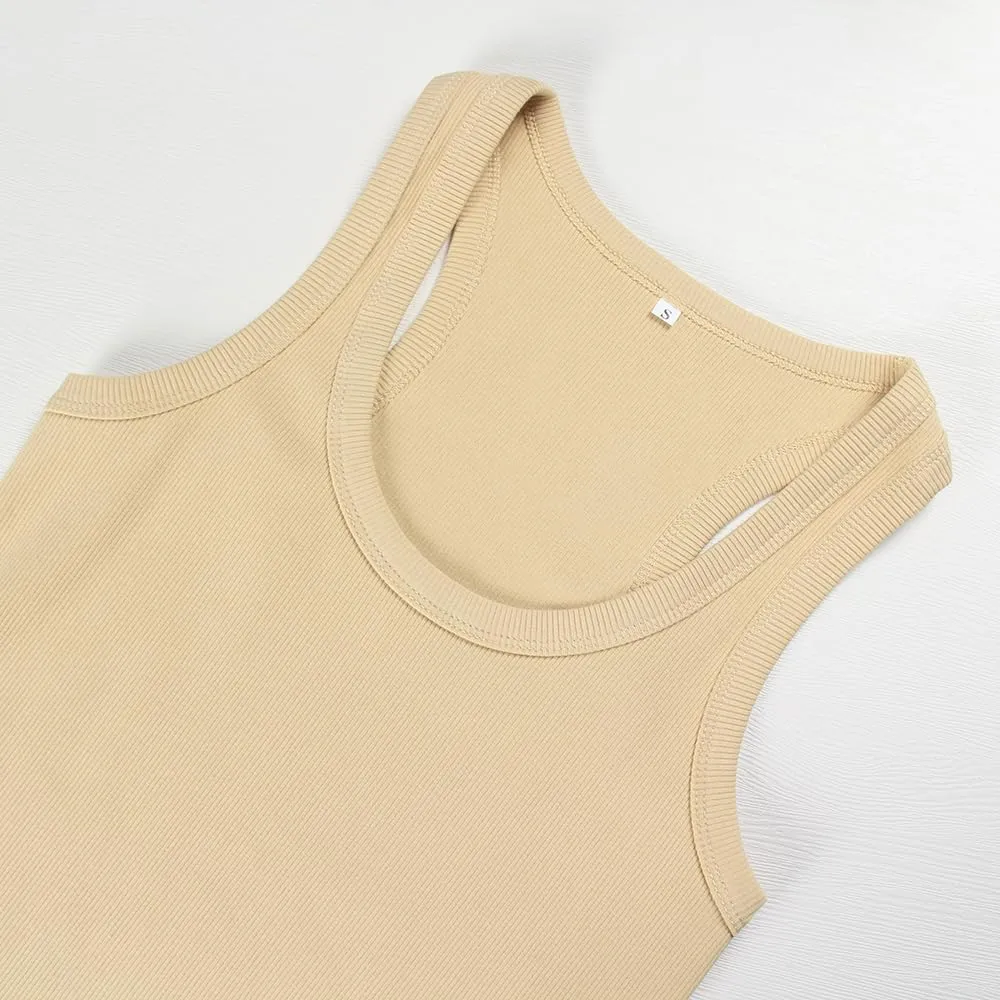 GEMBERA Womens Scoop Neck Sleeveless Racerback Ribbed Knit Slim Fitted Basic Tank Top Shirt