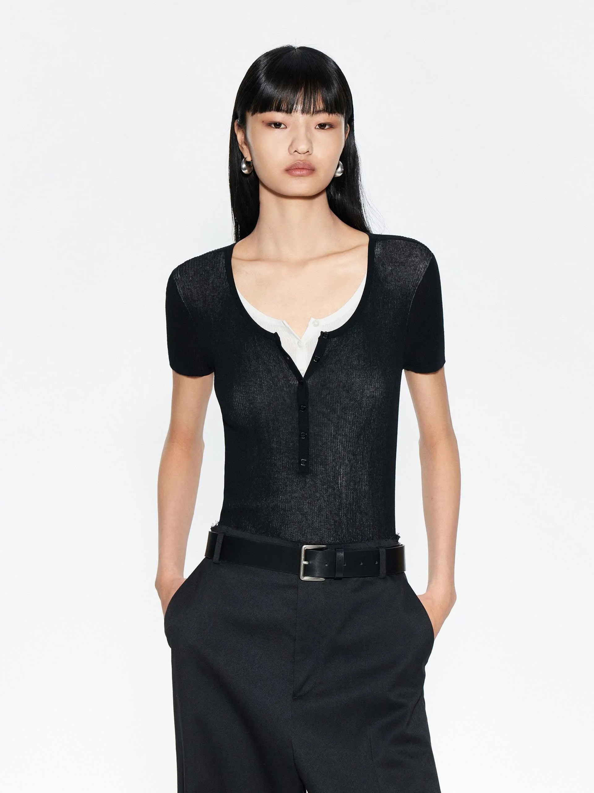 Half Button Contrast Top