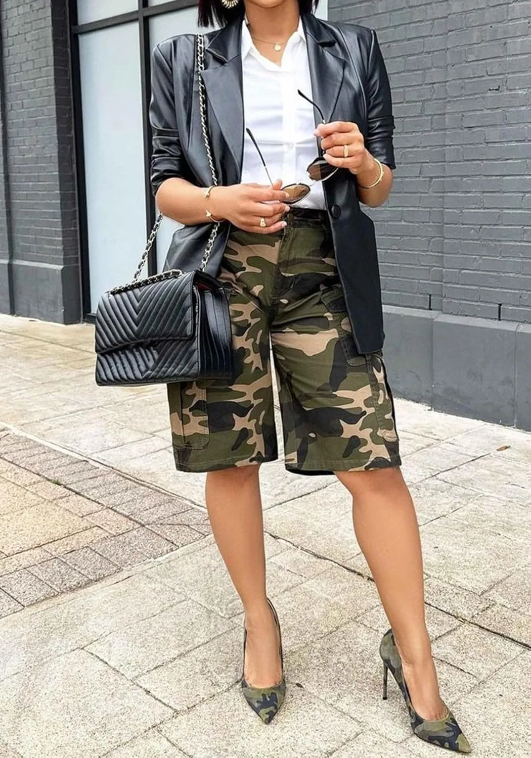 HuiSiFang Womens Camo Cargo Shorts High Waist Y2K Wide Leg Casual Hot Short Pants Streetwear