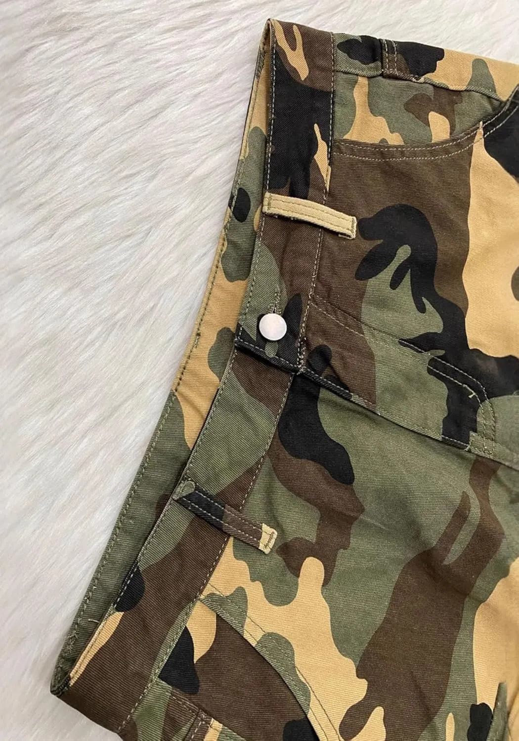 HuiSiFang Womens Camo Cargo Shorts High Waist Y2K Wide Leg Casual Hot Short Pants Streetwear