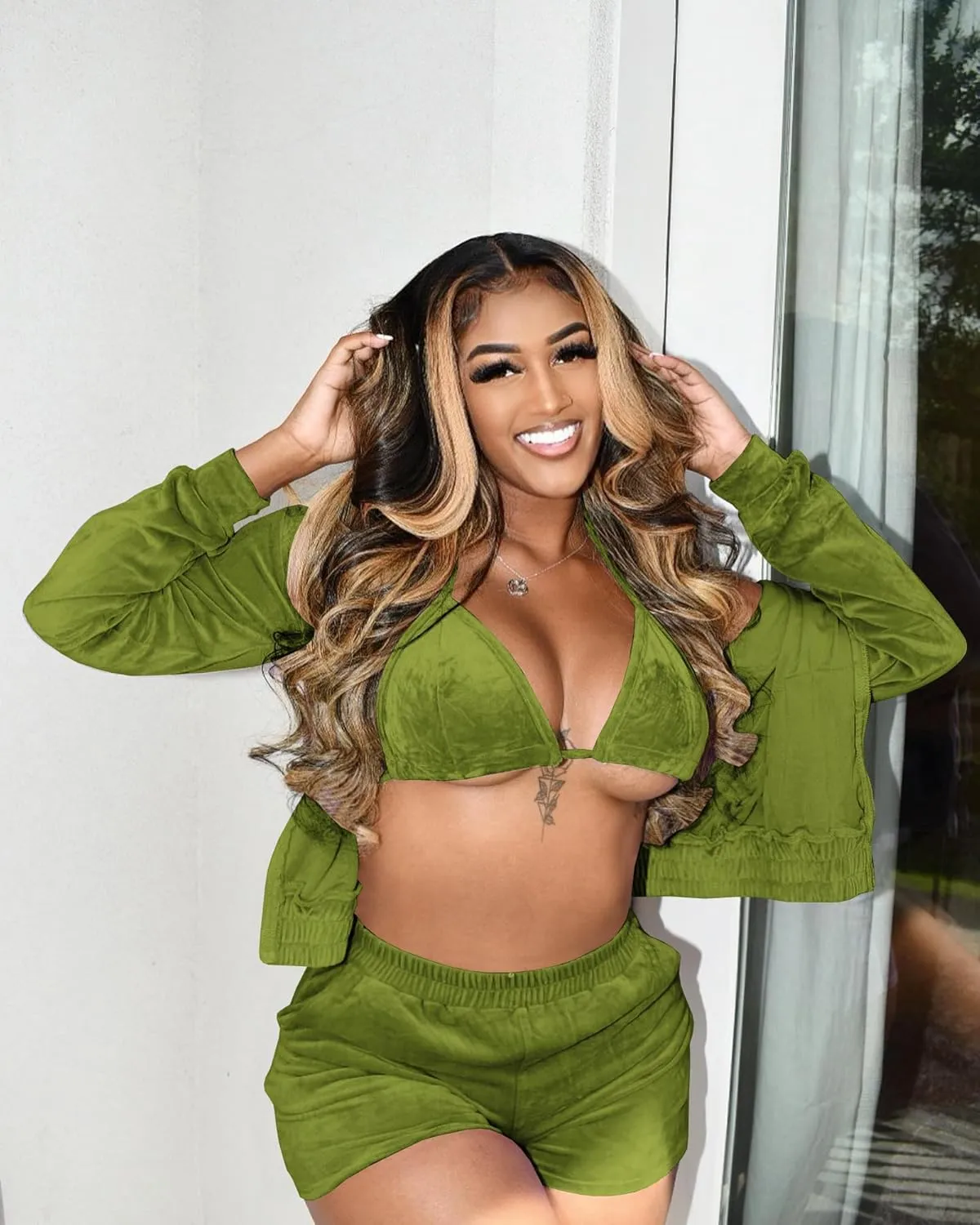 MOEENCN Women Sweatsuits Sets 3 Piece Outfits, Velvet Tracksuit Long Sleeve Hooded Zipper Jacket and Velvet Shorts Send Bra