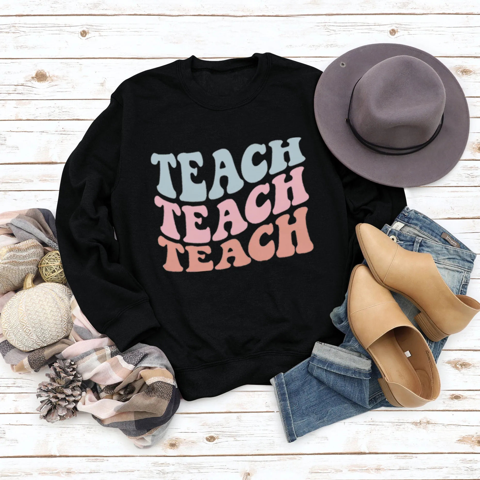 Simple Pullover Long Sleeve Teach Teach Print Loose Sweater