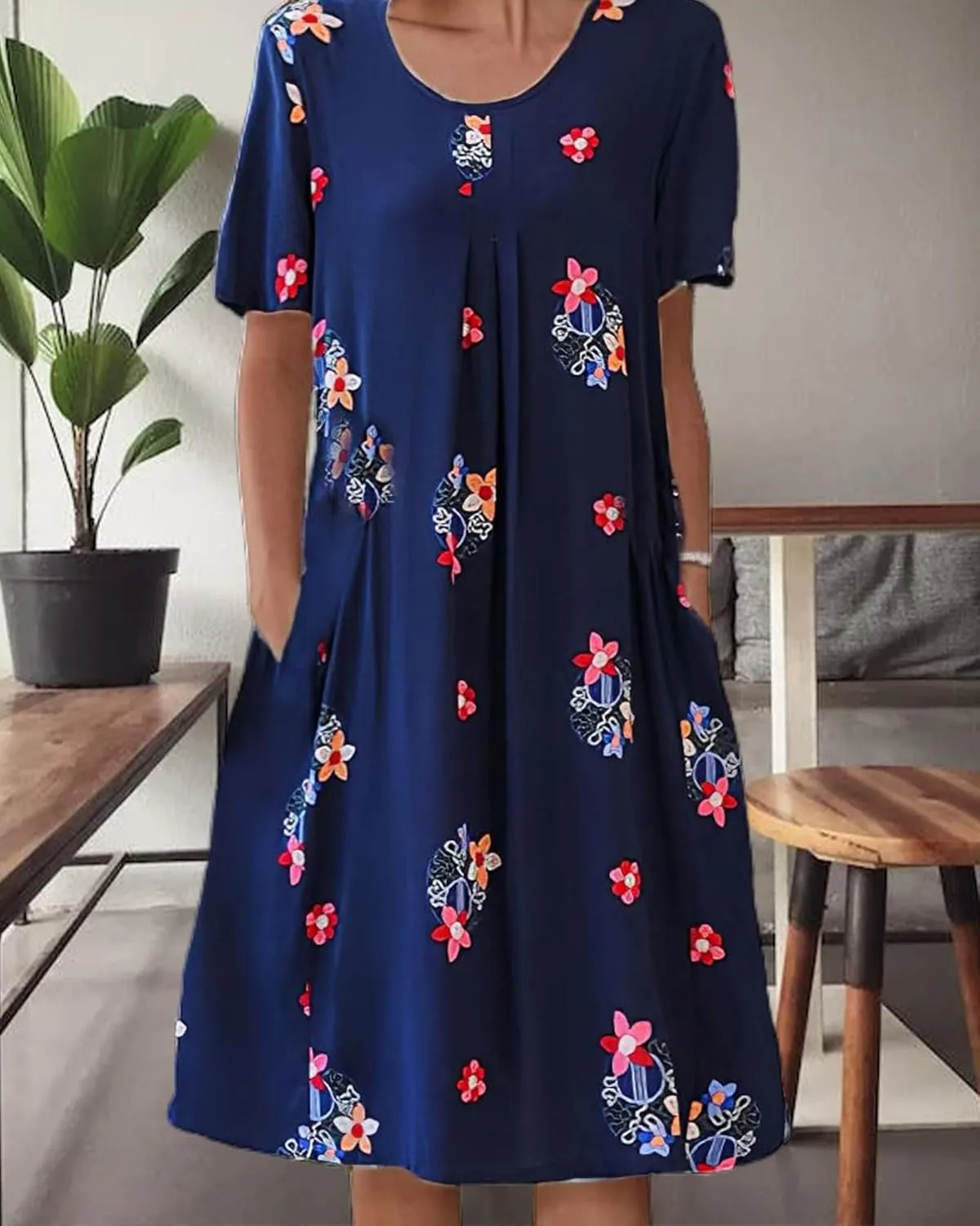 Women's Boho Dress Floral Print Short Sleeve T Shirt Dress 2025 Summer Casual Loose Swing Midi Dresses with Pockets