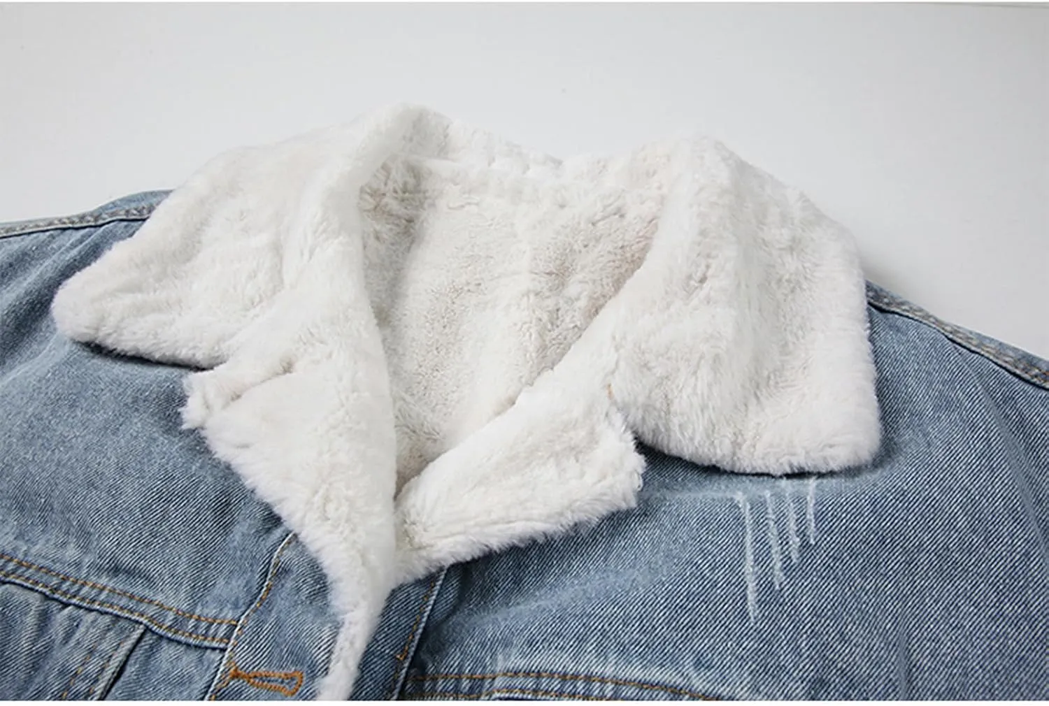 Women's Lamb Wool Denim Jacket Style Retro Single Breasted Fleece Denim Jacket Winter Fashion Casual Warm Thickened Jacket-Blue-M